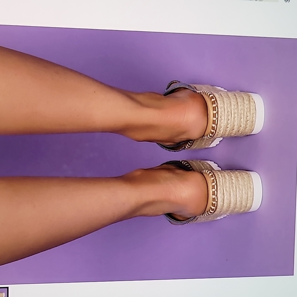 🎄🎄WEDGES-DENIM 👡 SANDAL SZ  7🎄🎄🎄🎄 - Picture 4 of 8